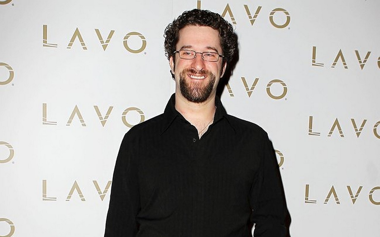 'Saved by the Bell' Star Dustin Diamond Hospitalized With Cancer - Vimarsana News