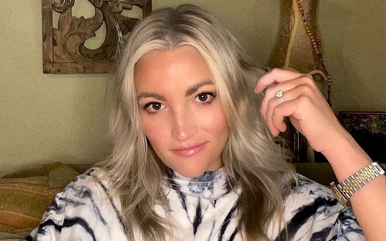 Jamie Lynn Spears Kills Family Cats With Her Tesla, Blames It on Car Being 'So Quiet'