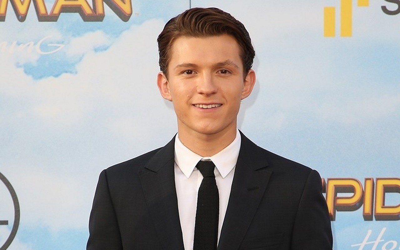 Tom Holland Circling Willy Wonka Role in 'Charlie and the Chocolate Factory' Prequel - Vimarsana News