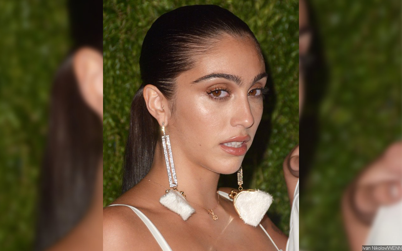 Madonna's Daughter Rips Out Trolls Commenting on Her 'Thirst Trap' - Vimarsana News