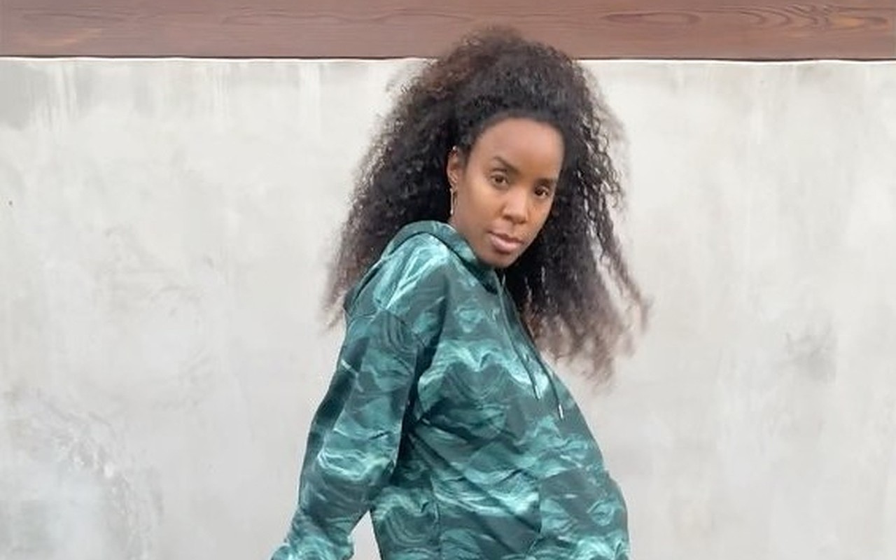 Kelly Rowland Introduces Newborn Baby Boy 