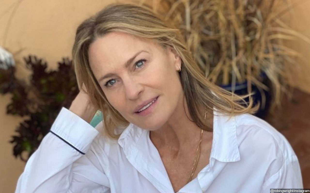 Robin Wright Gets Candid About Experience in Skinning Animal for 'Land'