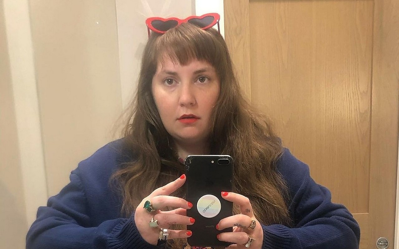 Lena Dunham Reacts to Backlash as TV Show She Produces Uses Real Dead Cats for Dissection Scene