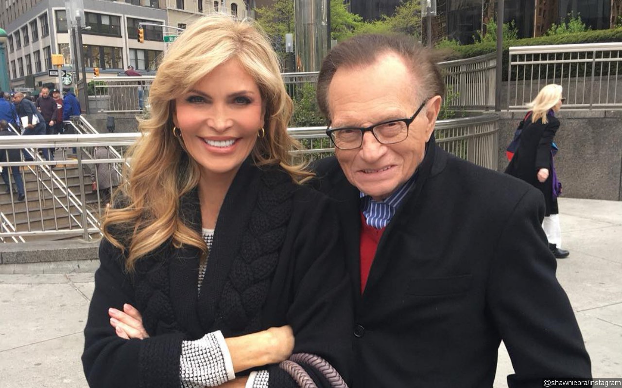 Larry King Leaves Out Wife Shawn in Handwritten Will