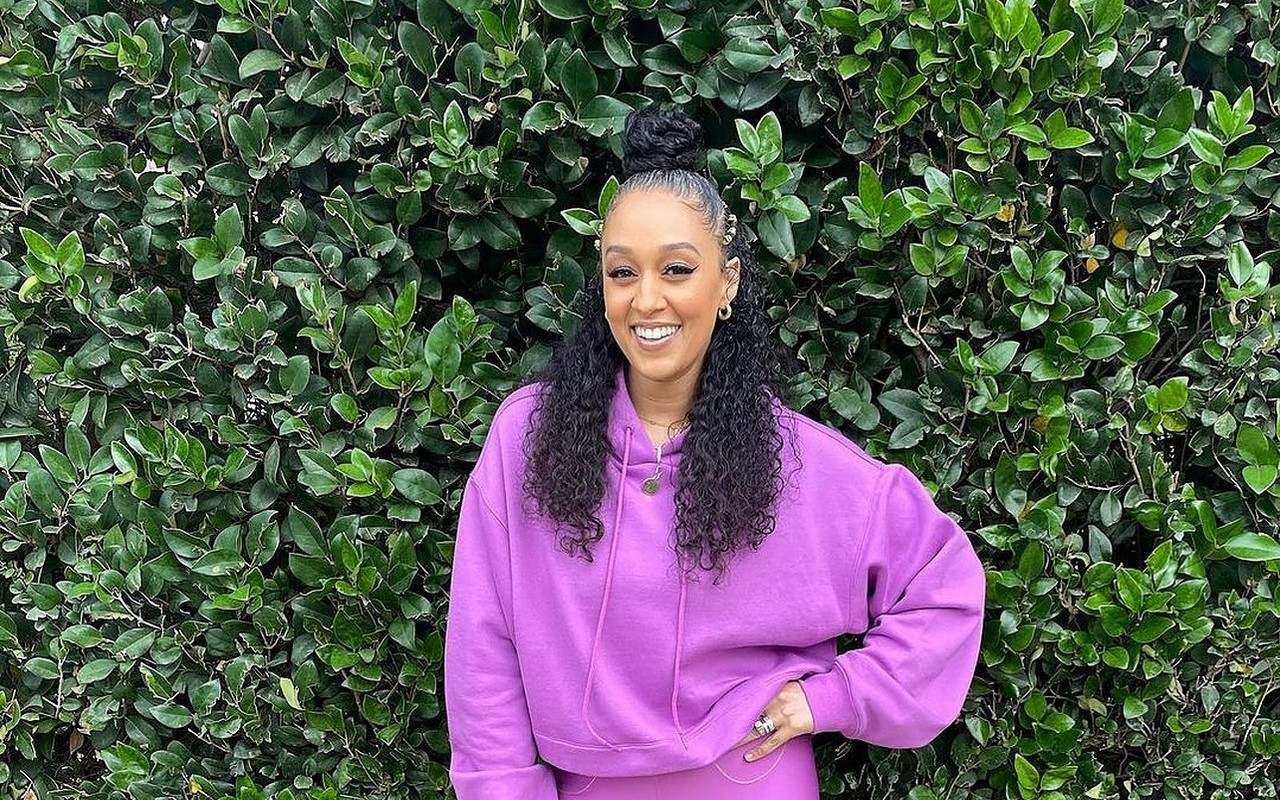 Tia Mowry Made to Feel Insecure by TV Bosses at Auditions Because of Natural Hair