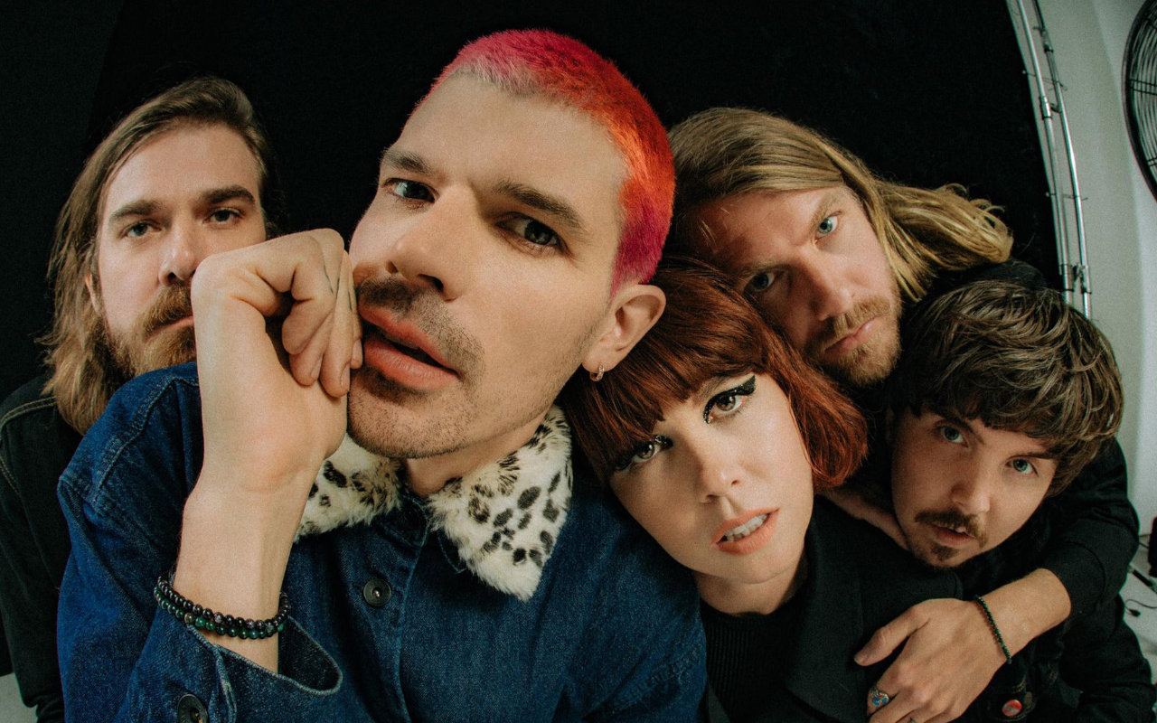 Grouplove Offer Monthly Concert Series Through Subscription Livestream