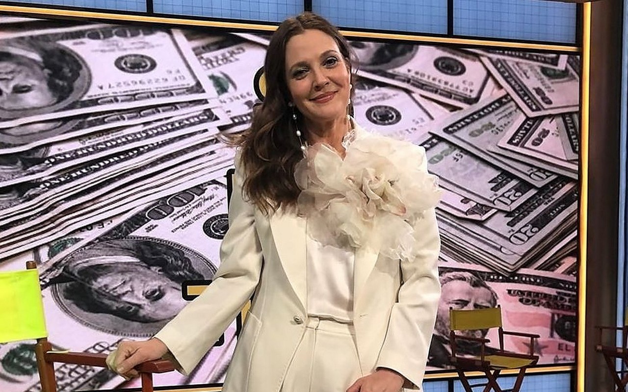 Drew Barrymore Recalls Being So Angry After Mom Admitted Her to Psychiatric Ward as Teen