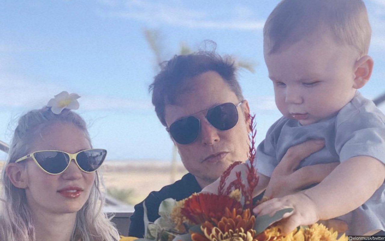 elon musk takes son to his dream city in rare family photo