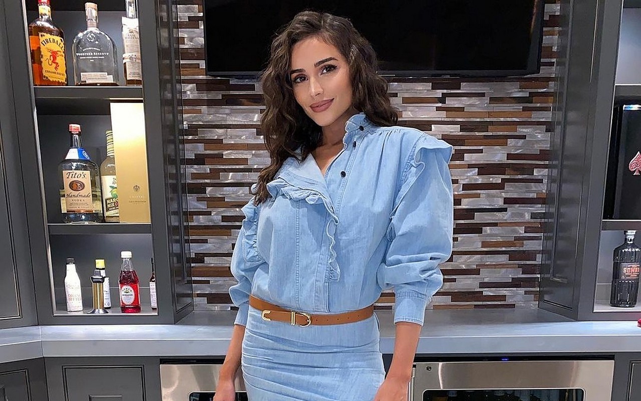 Olivia Culpo: Unbearably Painful Endometriosis 'Slowly Took Over' My Life