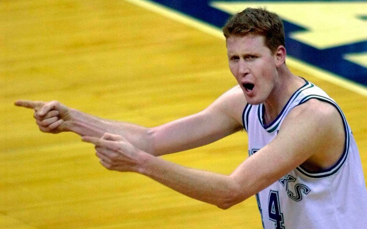 NBA Legend Shawn Bradley 'in Good Spirits' Despite Paralyzed After