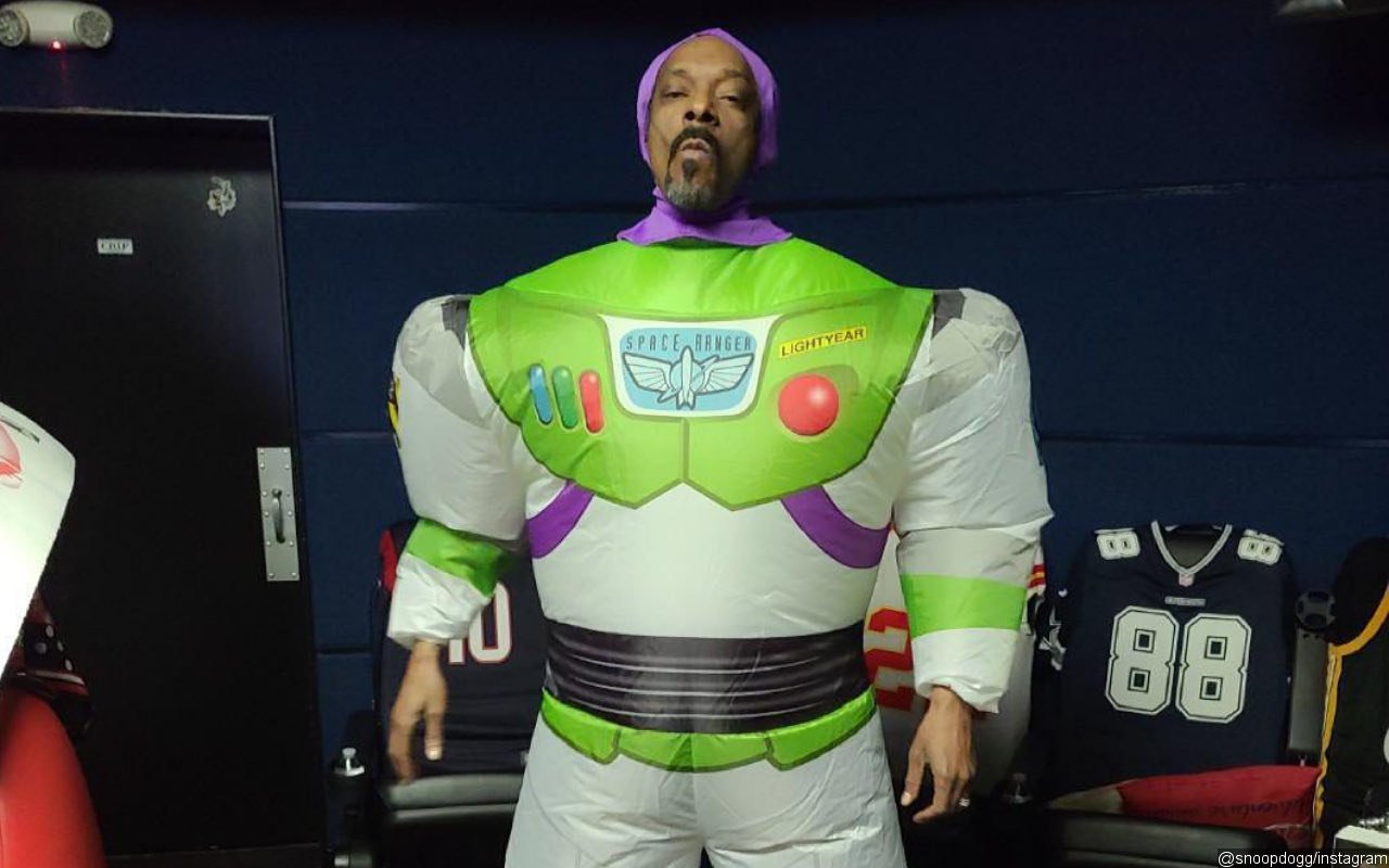 Snoop Dogg Dances in Buzz Lightyear Costume for Granddaughter's 2nd Birthday