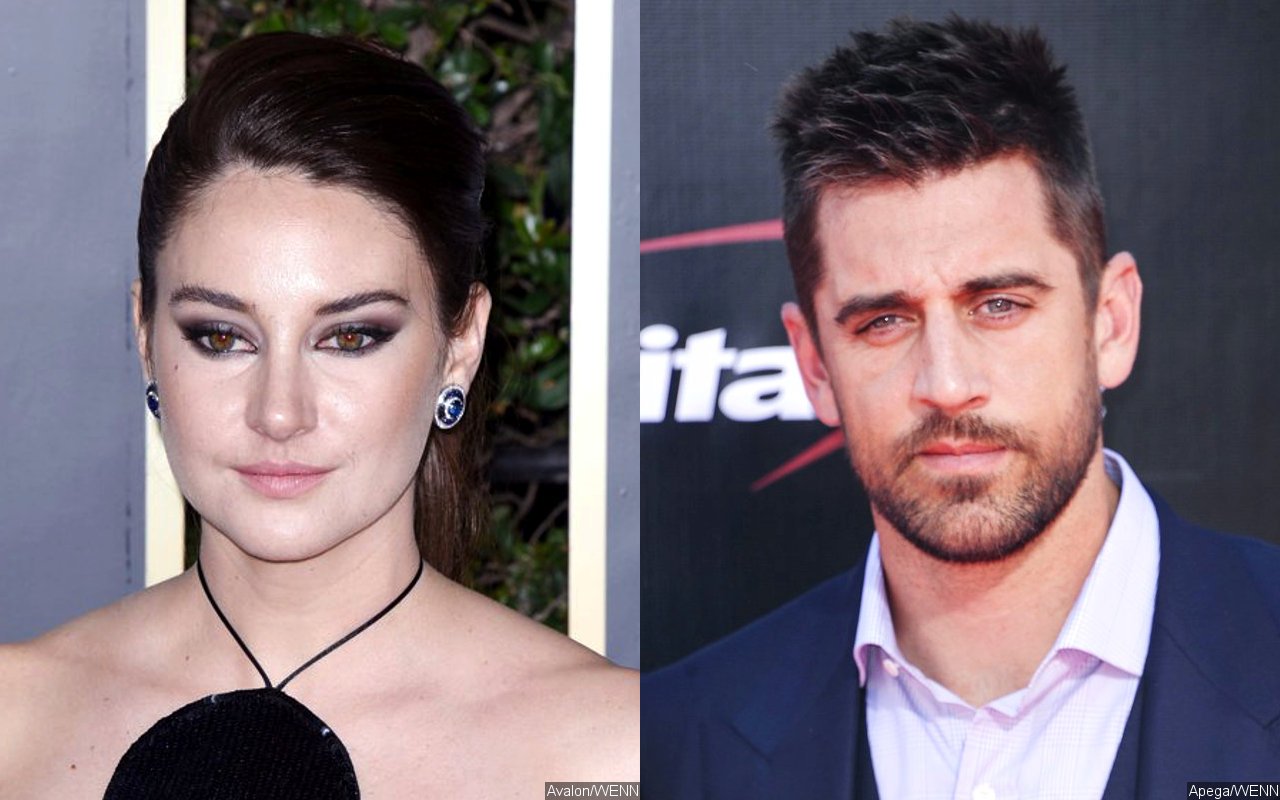 Shailene Woodley and Aaron Rodgers Departing Mexico in 1st Pics Together Since Engagement