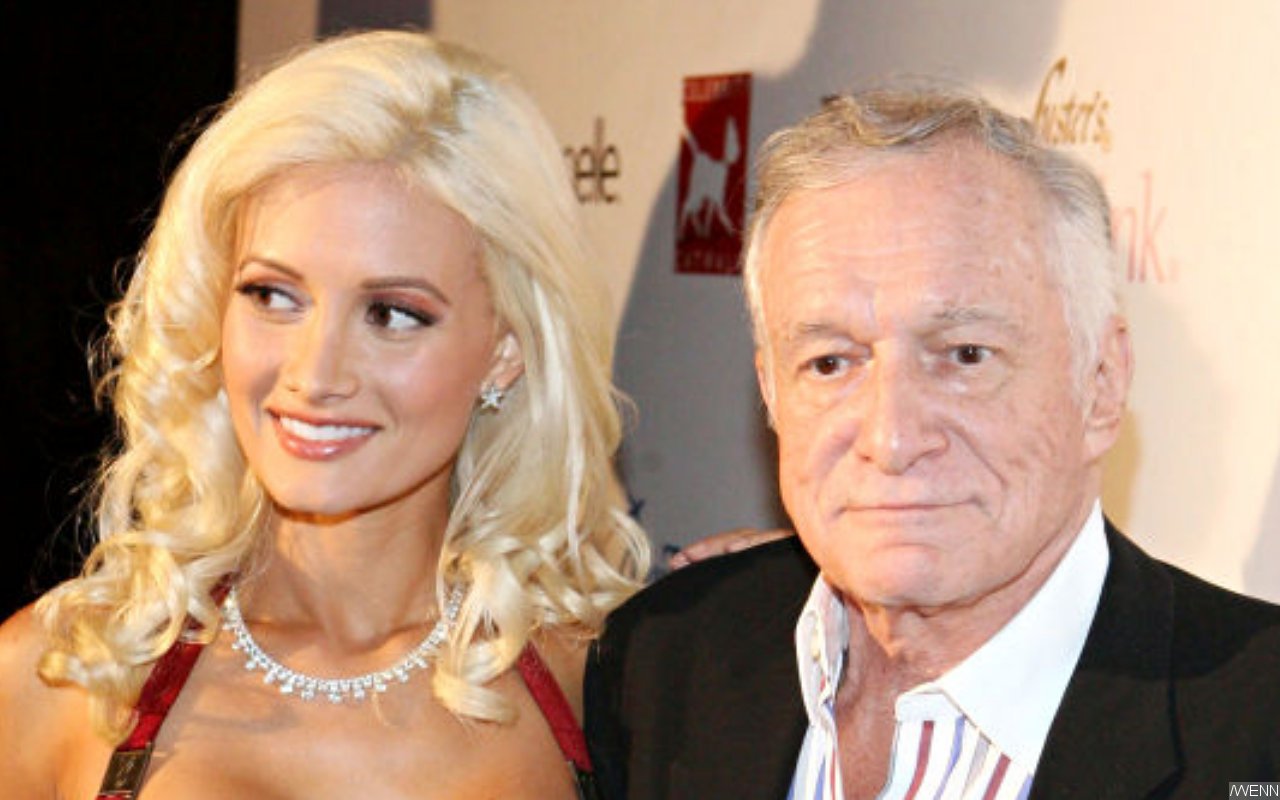 Holly Madison Grateful She Didn't Get Pregnant With Hugh Hefner: He's Just Too Old