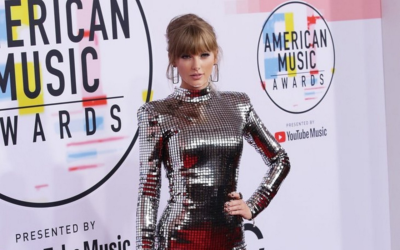 Taylor Swift Shares Sneak Peek of 'Breathe (Taylor's Version)' Ahead Album Re-Release