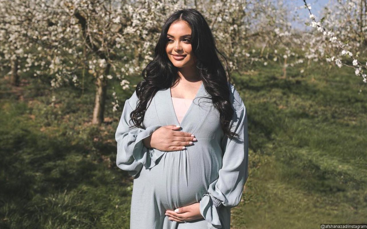 'Harry Potter' Star Afshan Azad Just Months Away From Welcoming First Child