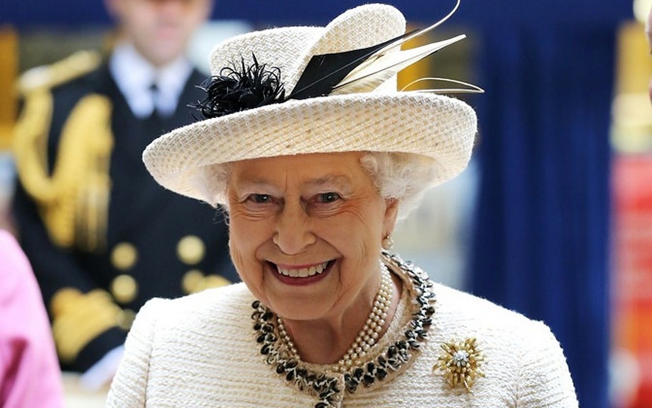 Queen Elizabeth Mourning Alone as She Sits by Herself in Chapel at Prince Philip's Funeral