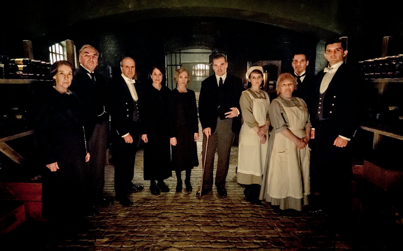 'Downton Abbey' Brings Entire Cast Back for Film Sequel, Adds New Faces