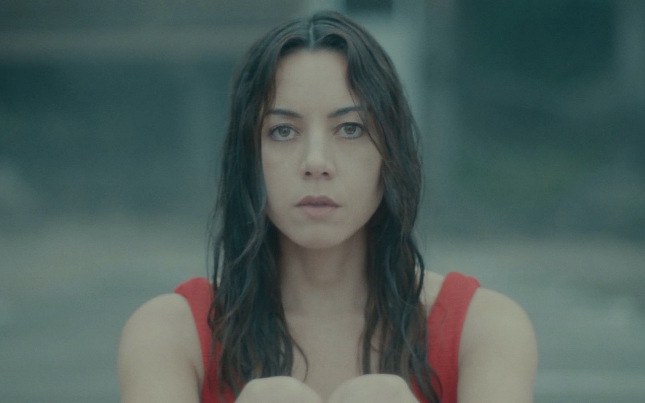 'Black Bear' Director Apologetic for Putting Aubrey Plaza Through 'Emotional Torture' on Set