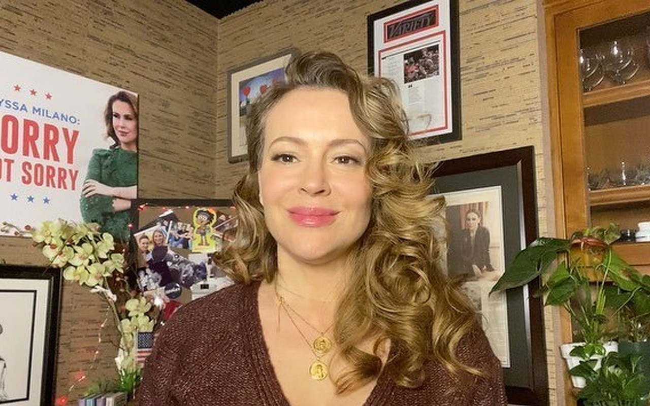 Alyssa Milano Calls Out Fellow Stars for Not Using Their Platforms to Further Social Change