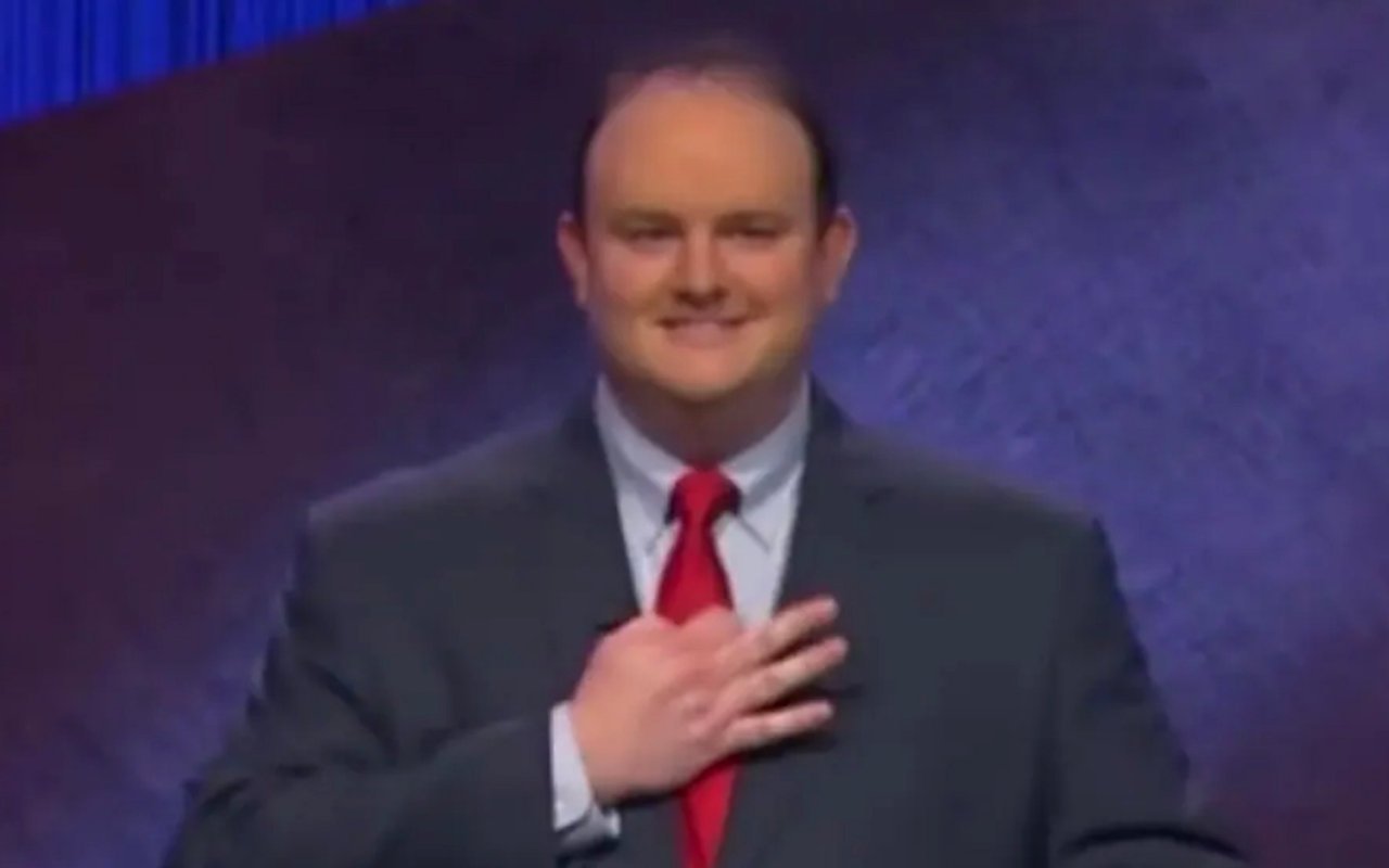 'Jeopardy!' Former Players Demand Apology Over Contestant's White Power Hand Sign