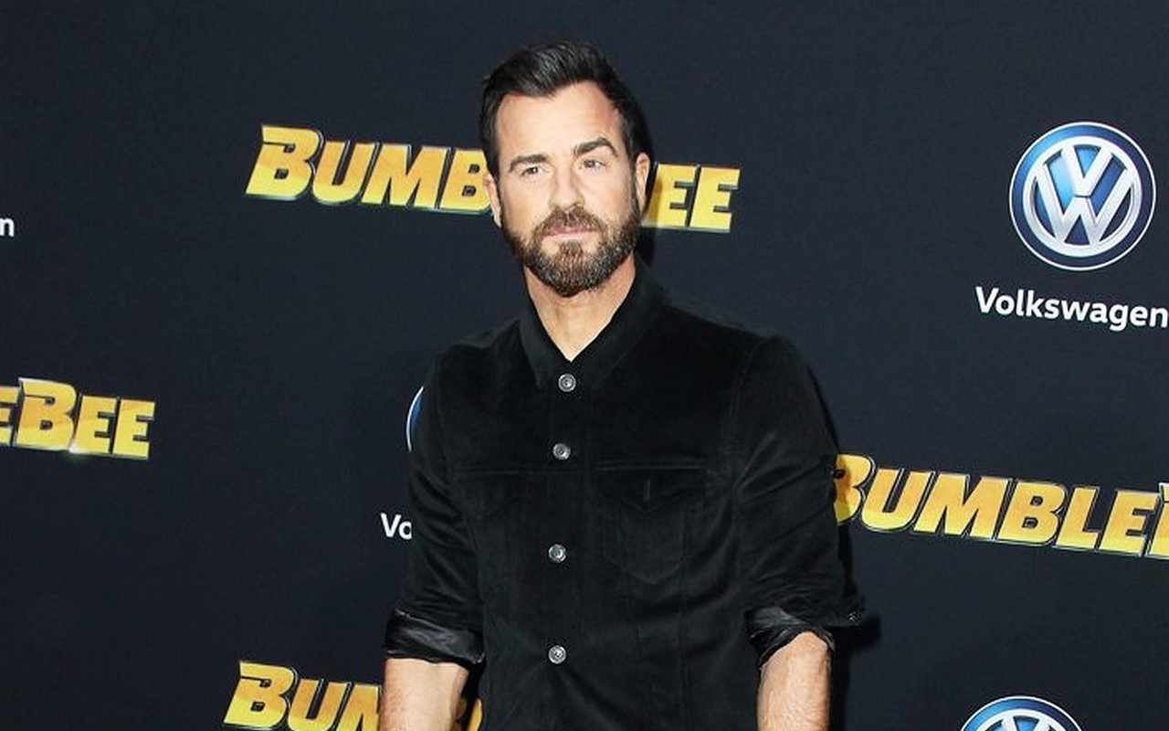 Justin Theroux Recalls Suffering From Memory Loss After Being Hit by Van