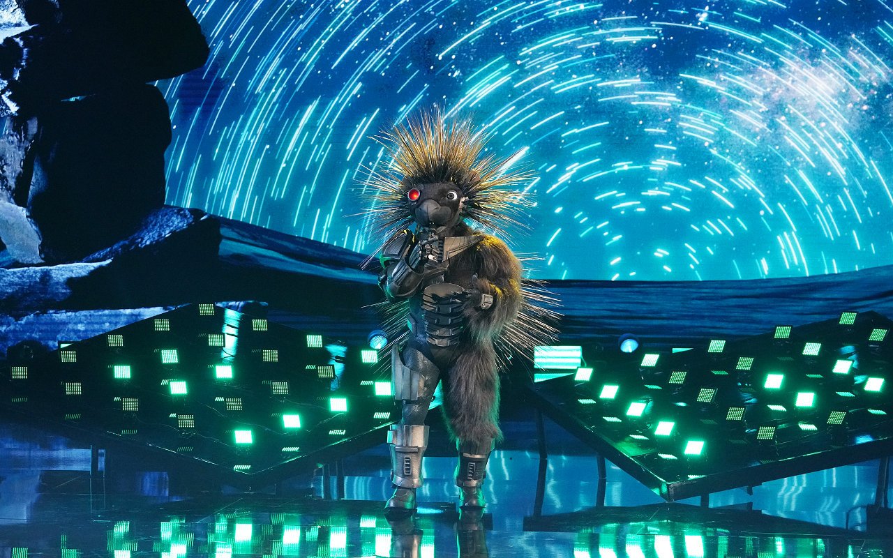 'The Masked Singer' Recap: Robopine Is Unmasked in 'Spicy 6' Episode