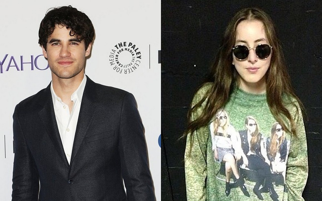 Darren Criss and HAIM Star Get Naked for 2021 Podcast Awards - Vimarsana News