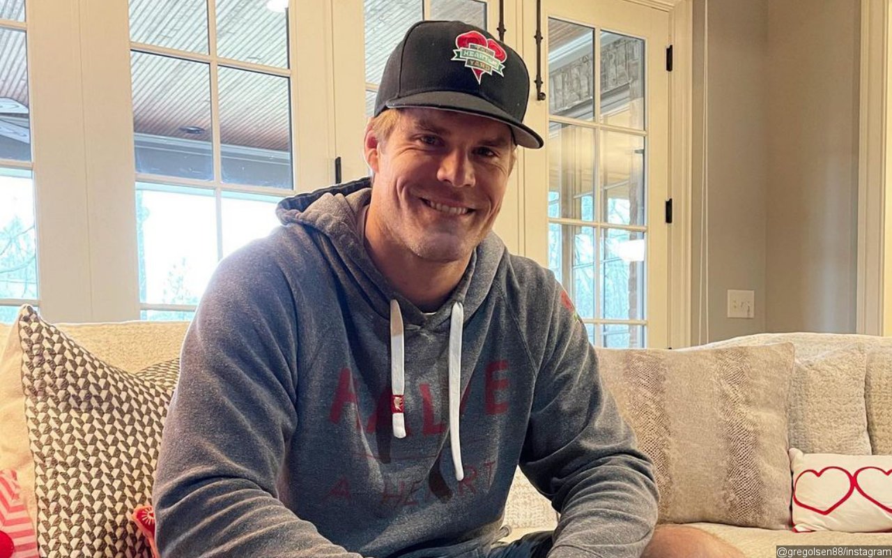 NFL Star Greg Olsen Opens Up About Son's Rare Heart Condition: 'His Heart  Is Reaching Its End'