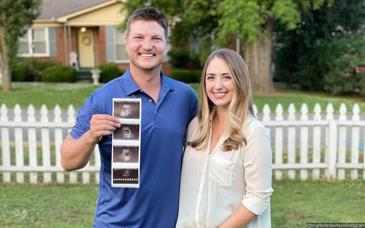 'Duck Dynasty' Star Reed Robertson and Wife Brighton 'Can't Wait' for Birth of Their First Child