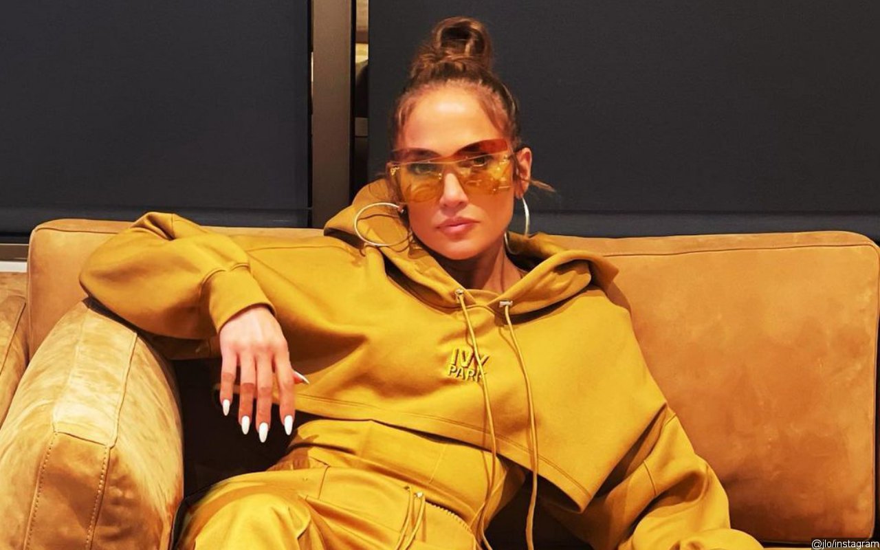 Jennifer Lopez Signs Multi-Year First-Look Deal With Netflix