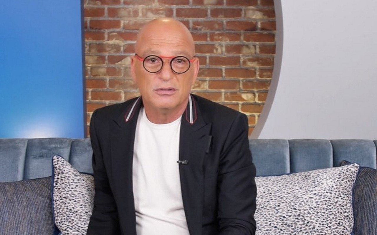 Howie Mandel Compares Battling Severe Anxiety and OCD to 'Living in a Nightmare'
