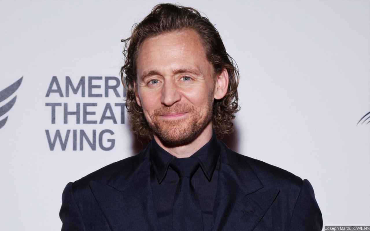 Tom Hiddleston Hopeful Theater Industry Will Bounce Back With Positivity