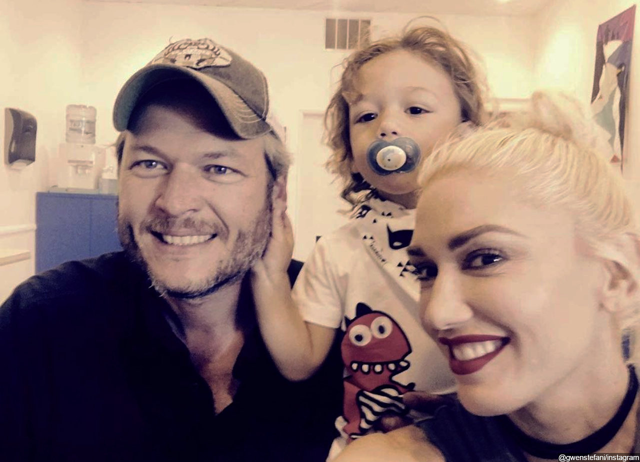 Gwen Stefani Shares Pics of Blake Shelton With Her Kids in Sweet Father