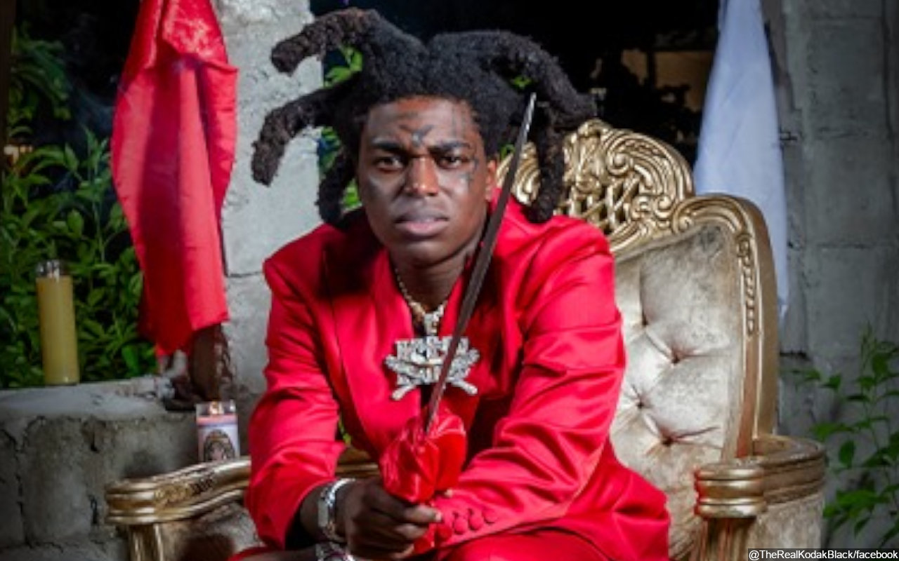 Kodak Black Enrages People by Throwing Stacks of Money to the Ocean and Flush Them Down Toilet