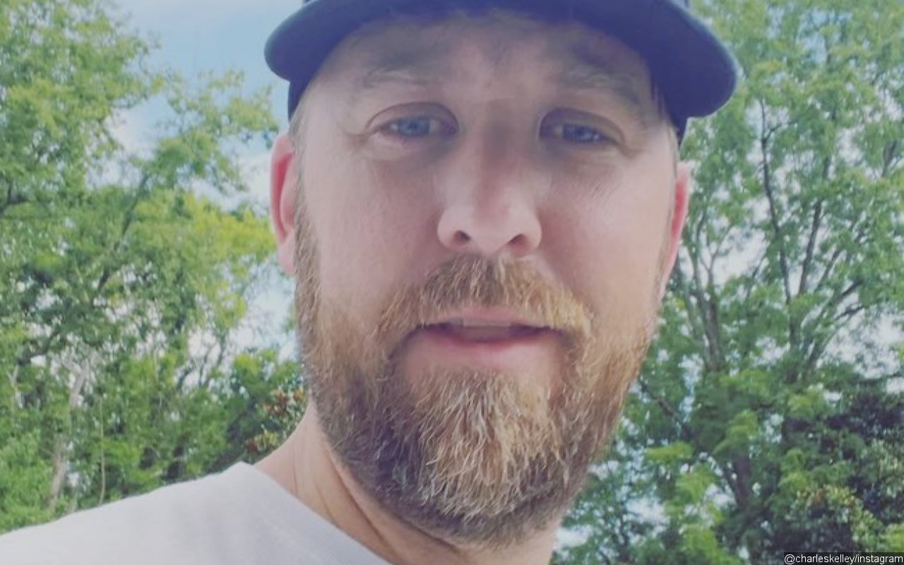 Charles Kelley Grateful for Super Quick Recovery From Appendicitis Sans Surgery