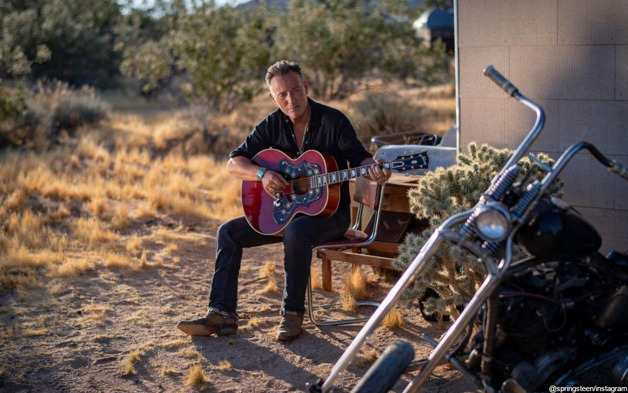 Bruce Springsteen Refuses to Have Rest Stop Named After Him