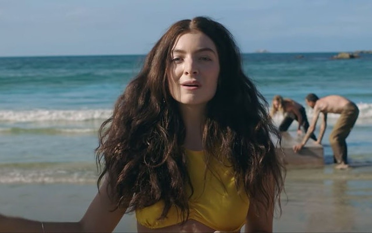 Lorde Not Keen to Explain Her Lyrics as She Gets Older