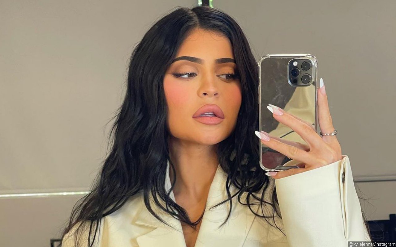 Kylie Jenner Gets Candid How Long It Takes to Perfect Her Glamorous Look 