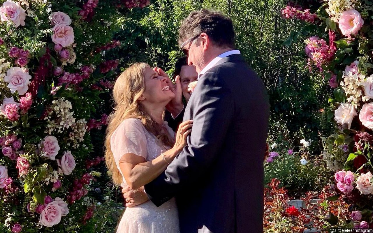 Alfred Molina Cries Tears of Joy at His and Jennifer Lee's Wedding