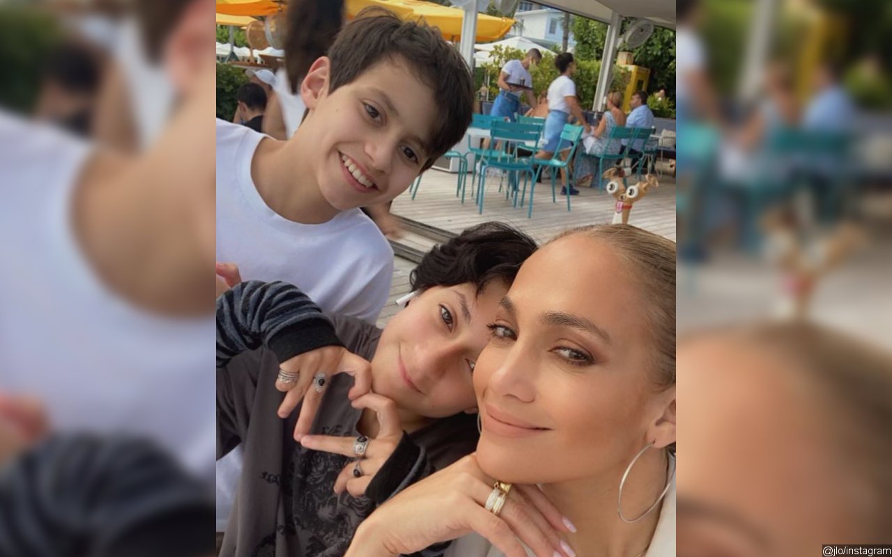 Jennifer Lopez Plans to Enroll Her Kids in the Same School as Ben Affleck's
