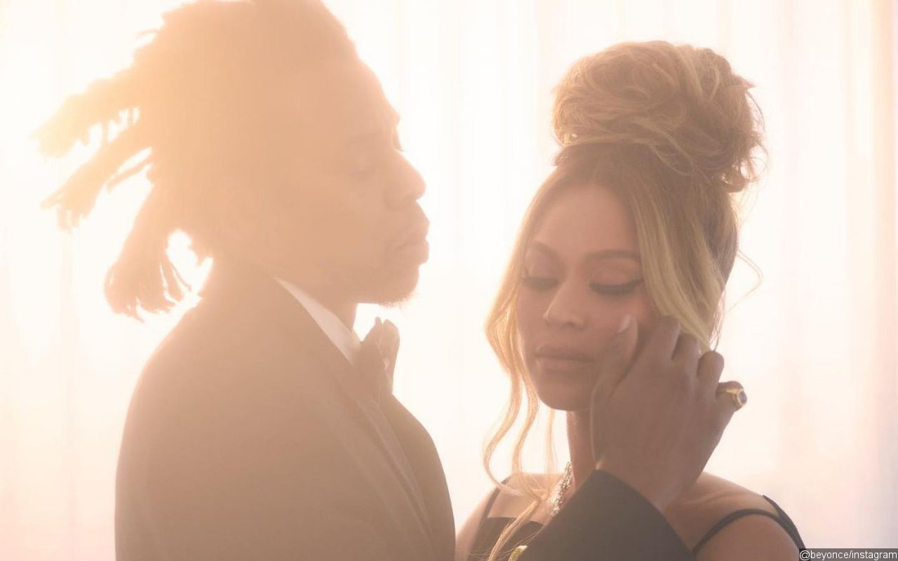 Beyonce and Jay-Z Dubbed 'Gross' for Posing With Jean-Michel Basquiat Painting in Tiffany and Co Ad