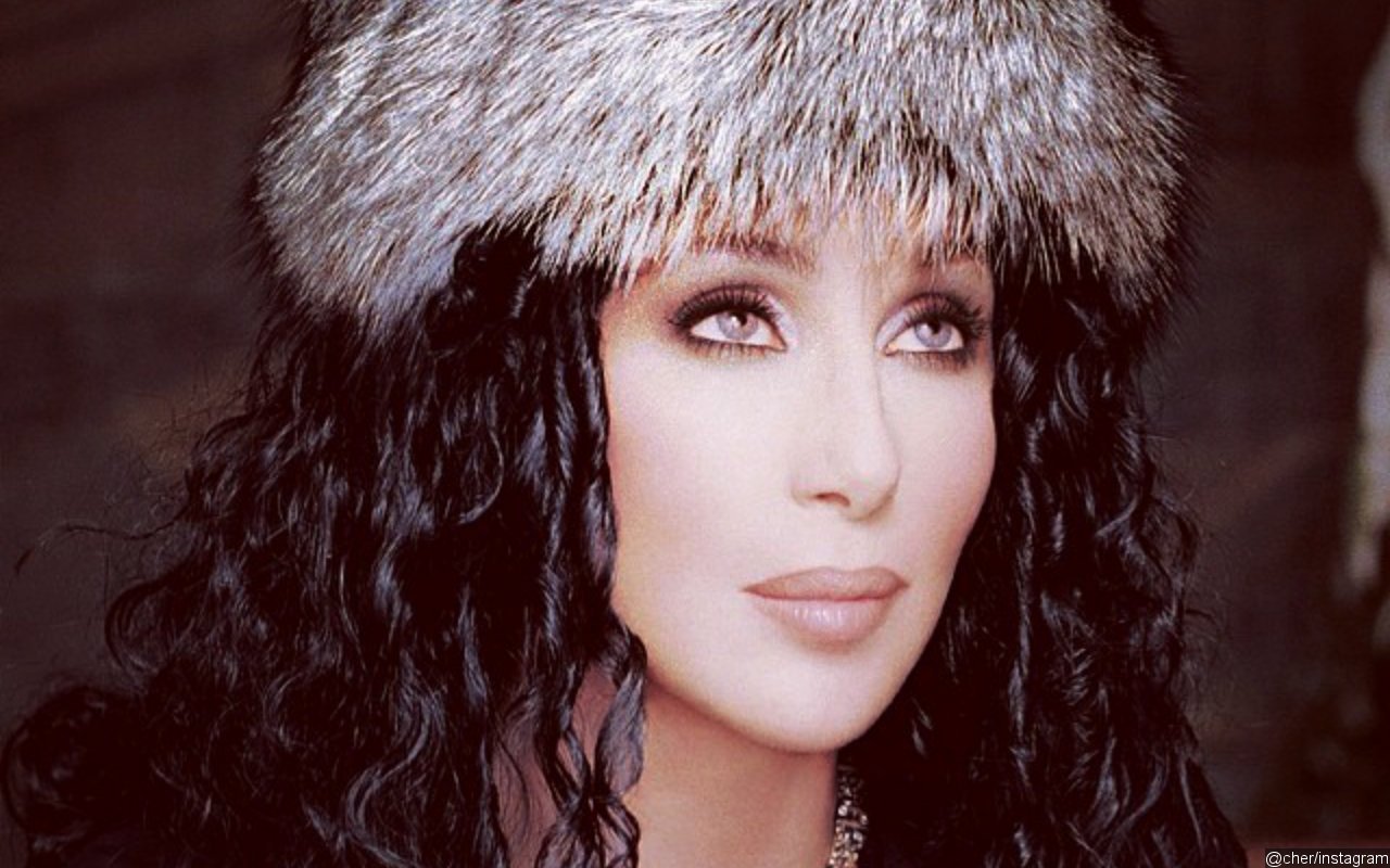 Cher Says Guys Her Own Age Were Too Intimidated to Date Her
