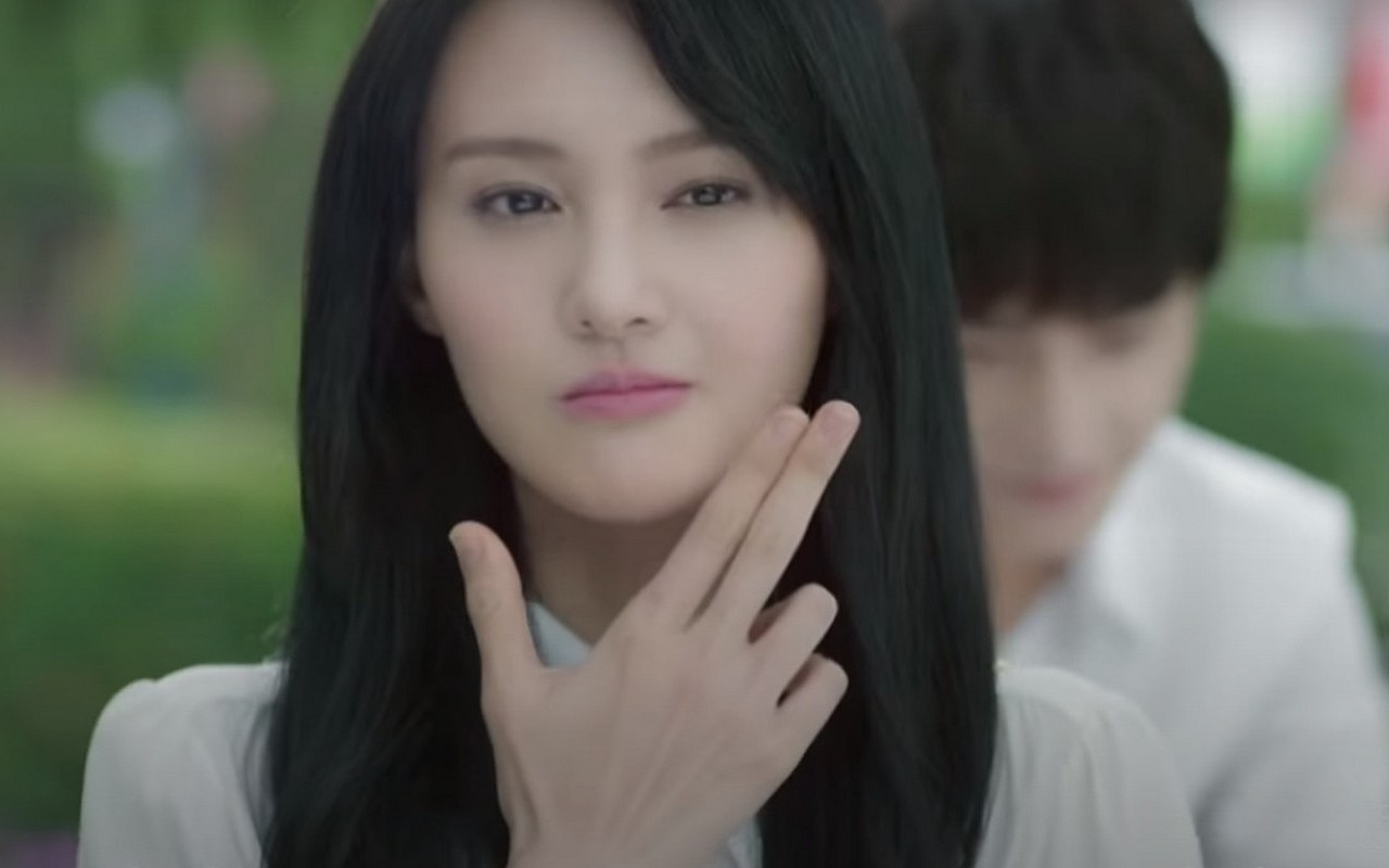 Actress Zheng Shuang Ordered to Pay 46 Million in Fine Over Tax Evasion