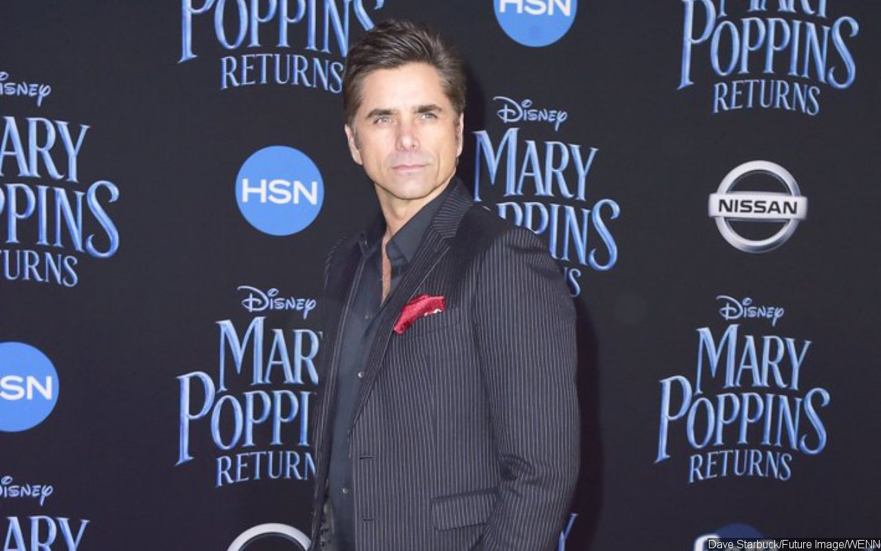 John Stamos Assures Fans He's 'All Good' After Sharing Hospital Pics - Vimarsana News