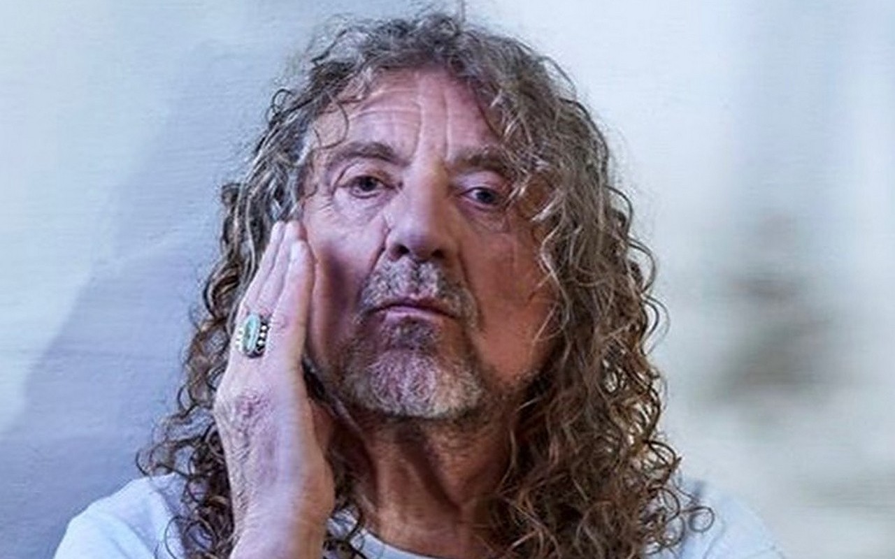 Robert Plant Quits Led Zeppelin Because He Doesn't Want to Look 'Sadly Decrepit'