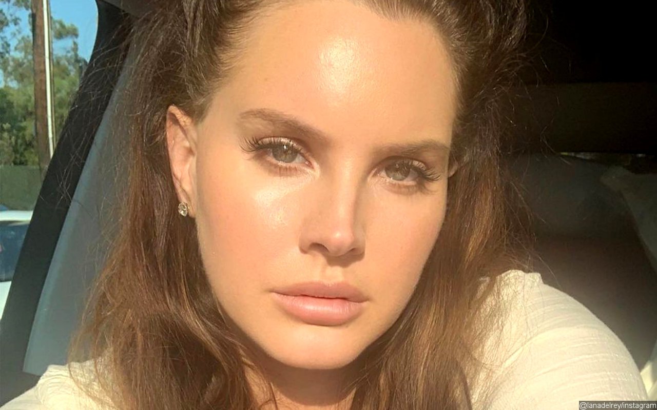 Lana Del Rey Reflects on 'Ongoing Criticism' She Gets for Past Feminism Rant Ahead of New Album