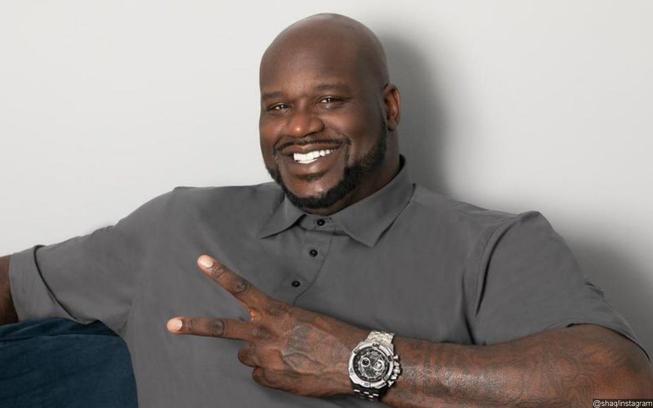 Shaquille O'Neal Leaves Tinder Because His 'Hot' Match Didn't Believe It's Him