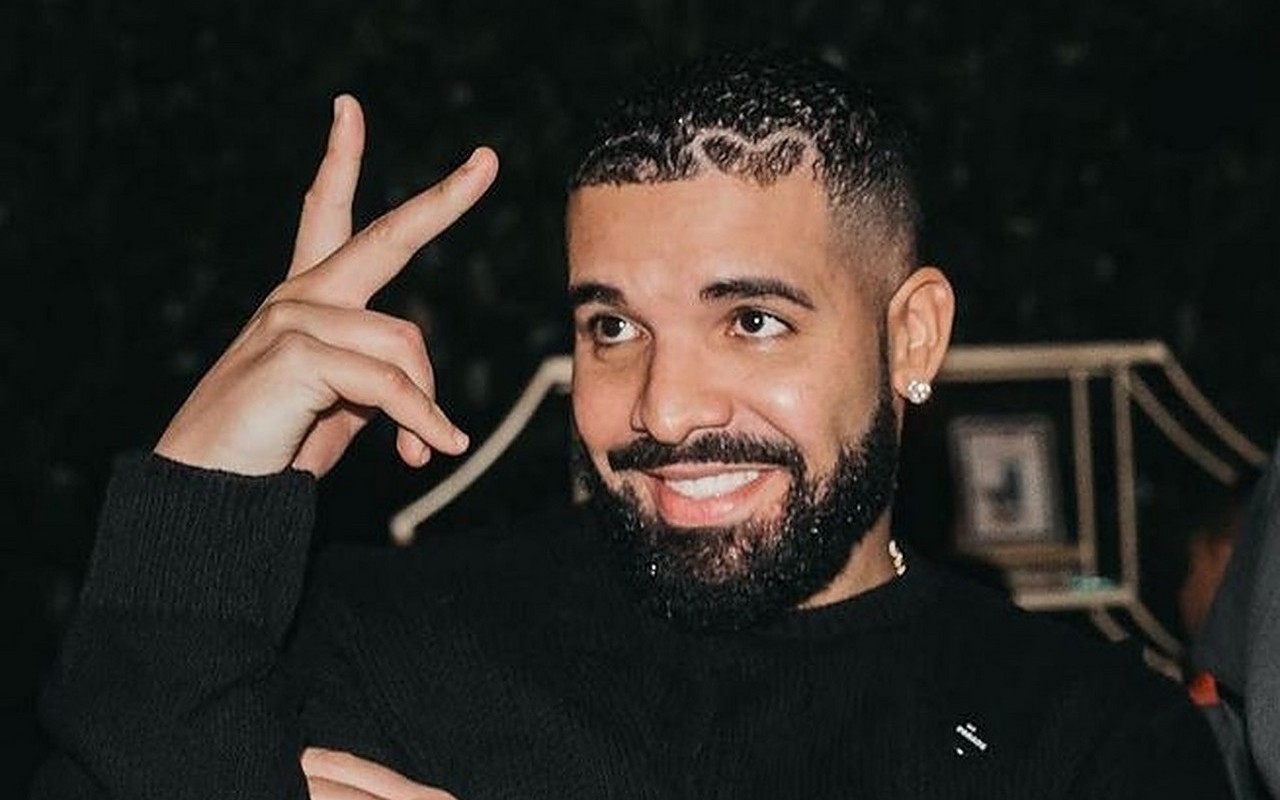 Drake Wins Race to No. 1 in U.K. Albums Chart