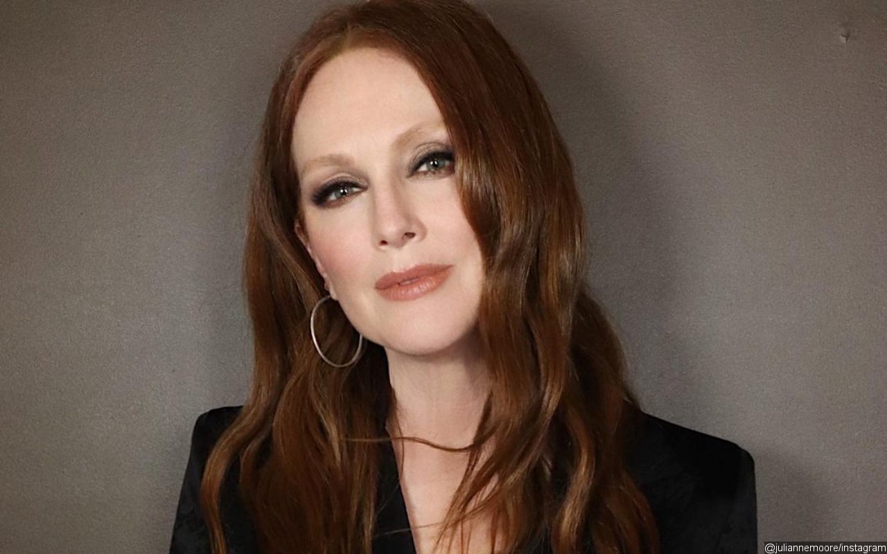 Julianne Moore Follows Mother's Footsteps in Encouraging Her Children to Take Mental Health Day
