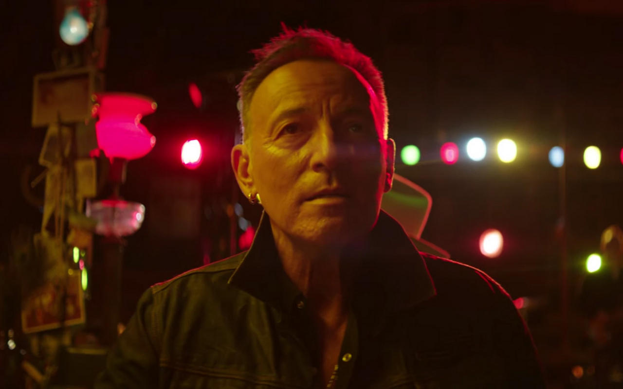 Bruce Springsteen's Music Memorabilia Set for Exhibition Tour 
